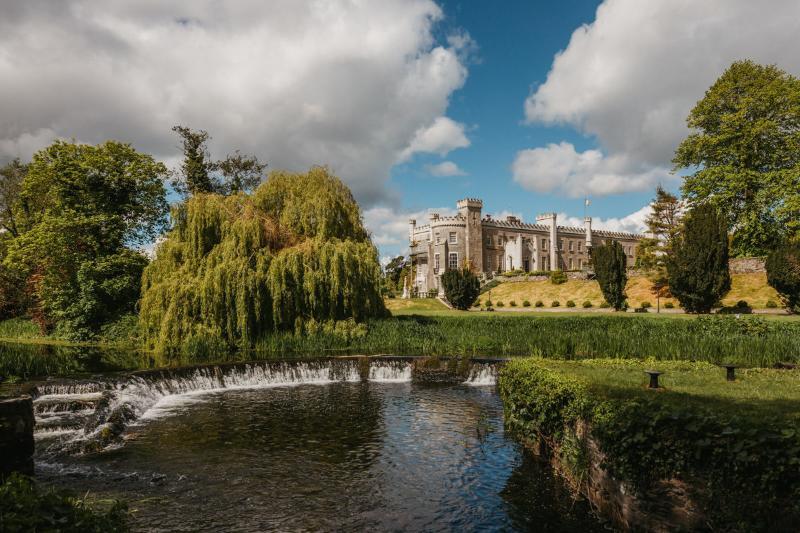 Bellingham Castle Hotel Dundalk Bagian luar foto